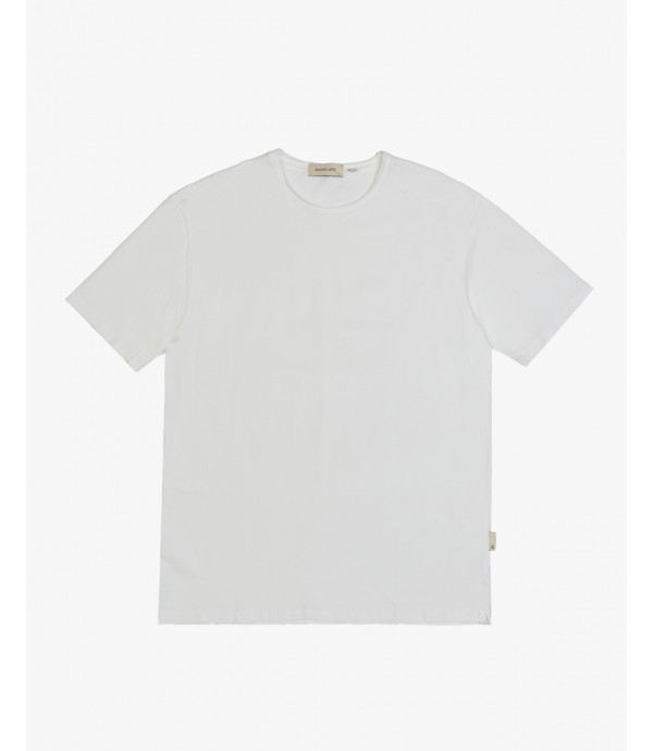 T-shirt with raw edges