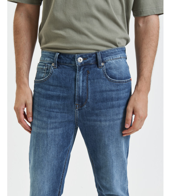 Jeans MIKE95 carrot fit con graffi medium wash