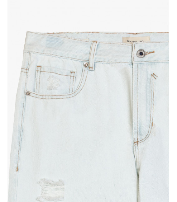 Jeans COOPER carrot cropped fit con strappo sul ginocchio
