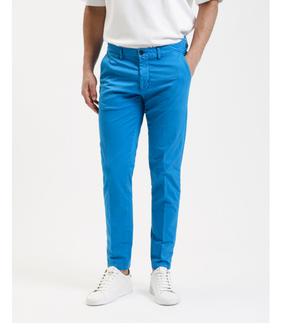 Slim fit chino in cotton