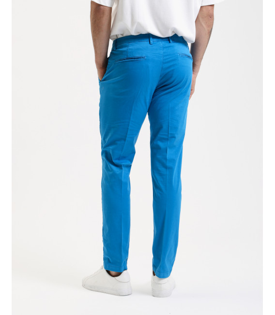 Slim fit chino in cotton