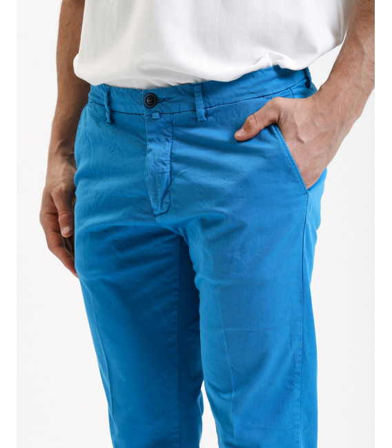 Slim fit chino in cotton