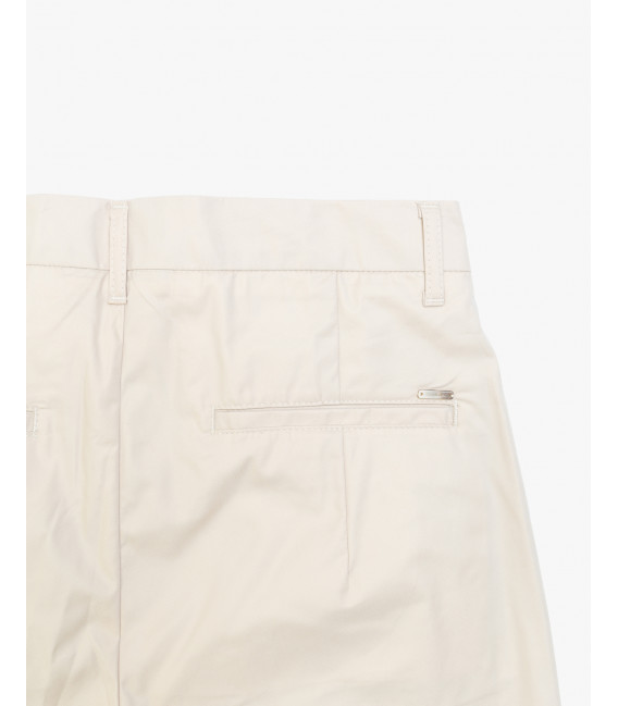 Wide leg trousers with flat front crease