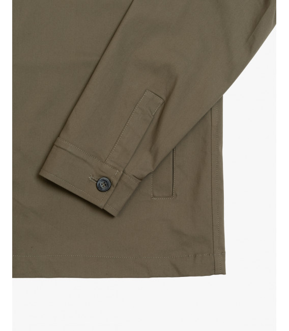 Oveshirt con taschini quadrati