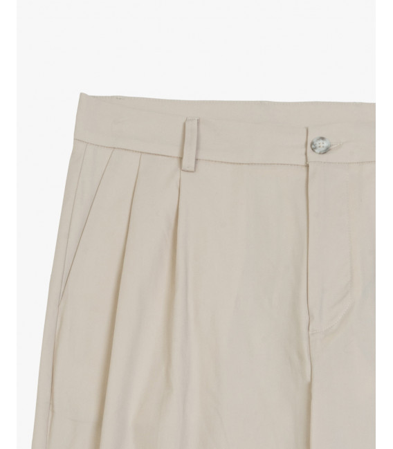 Wide leg trousers with double pleats