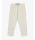 Pantaloni carrot cropped con pinces
