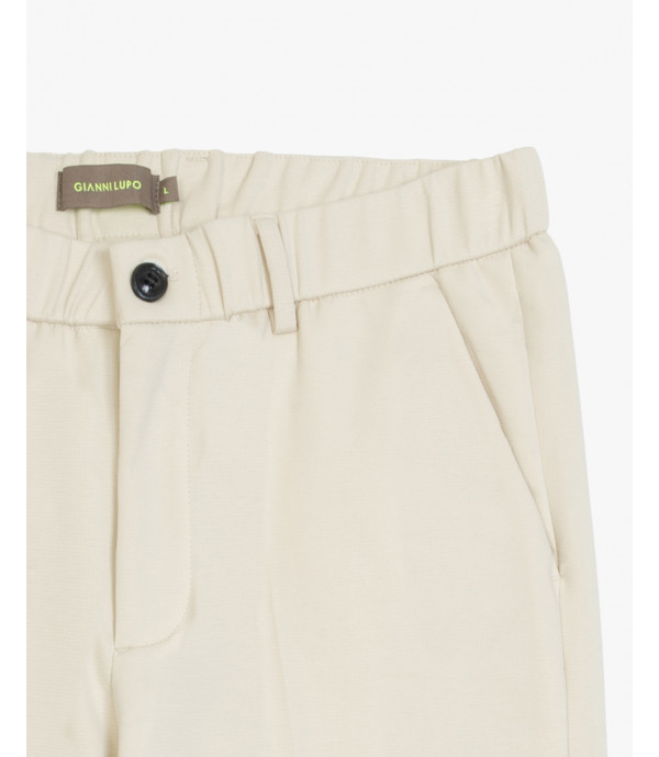 Pantaloni carrot fit con vita elasticizzata