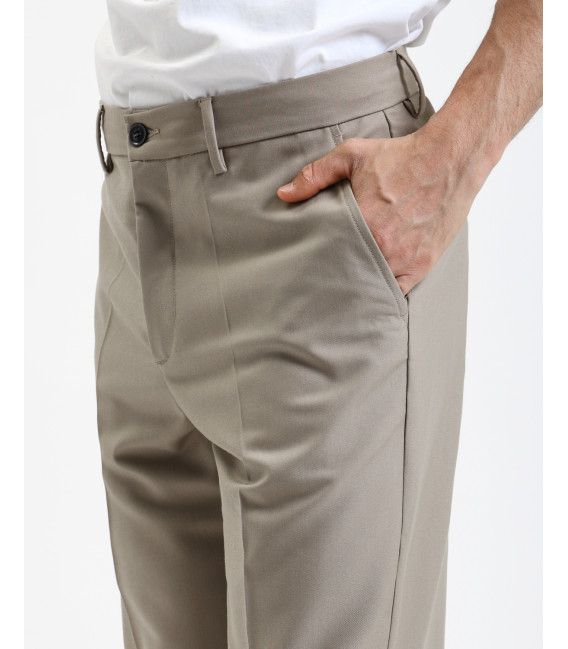 Wide leg relaxed fit trousers