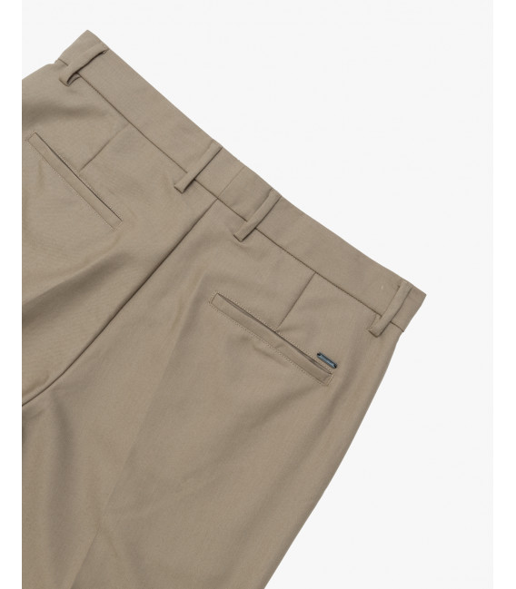 Wide leg relaxed fit trousers