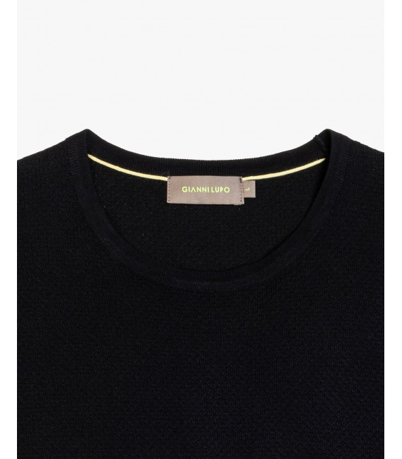 Knit textured t-shirt