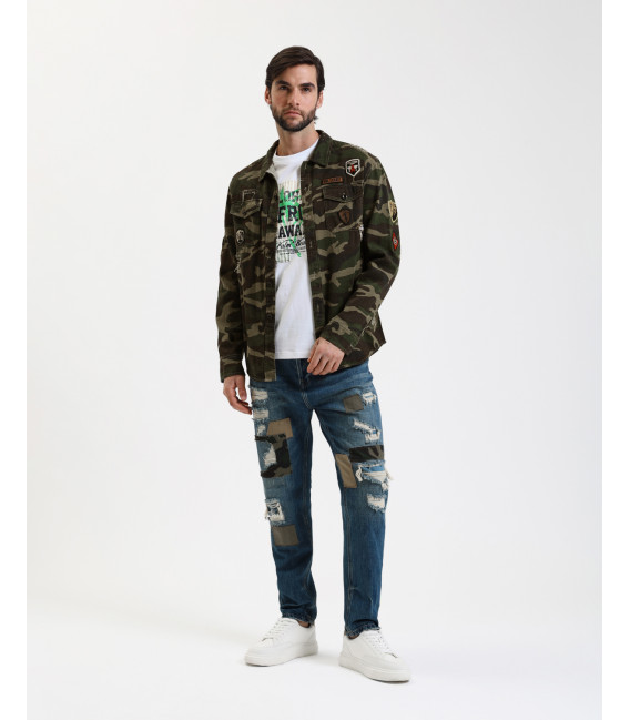 Overshirt camouflage con patchwork