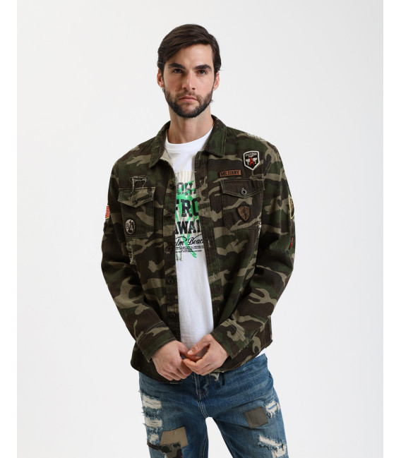 Overshirt camouflage con patchwork