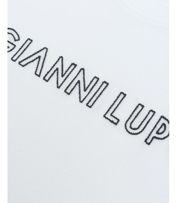 T-shirt with embroidered logo