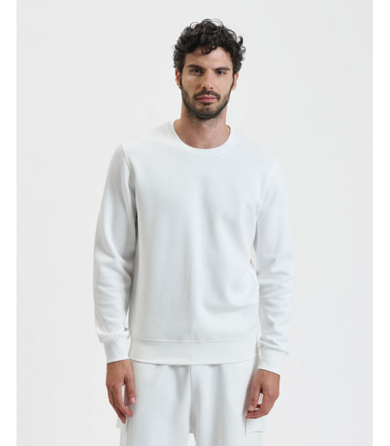 Basic crewneck sweatshirt