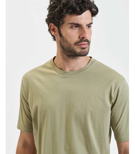 Essential T-shirt