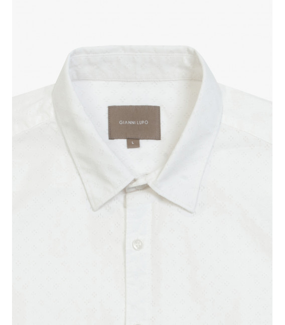 Slim fit micropierced shirt