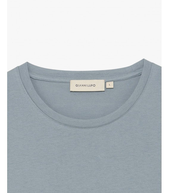 Essential T-shirt
