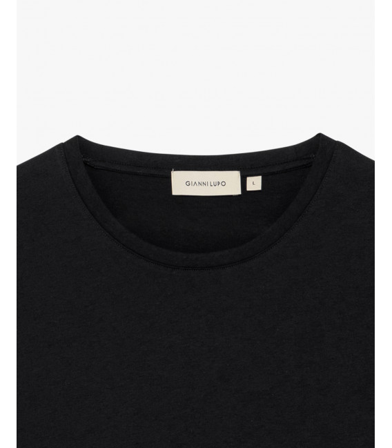 Essential T-shirt