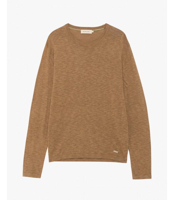 Textured round neck pullover
