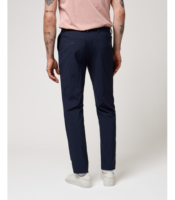 Wrinkle-free double breasted suit