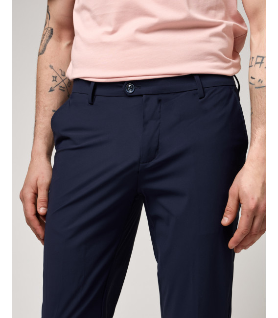 Wrinkle-free double breasted suit