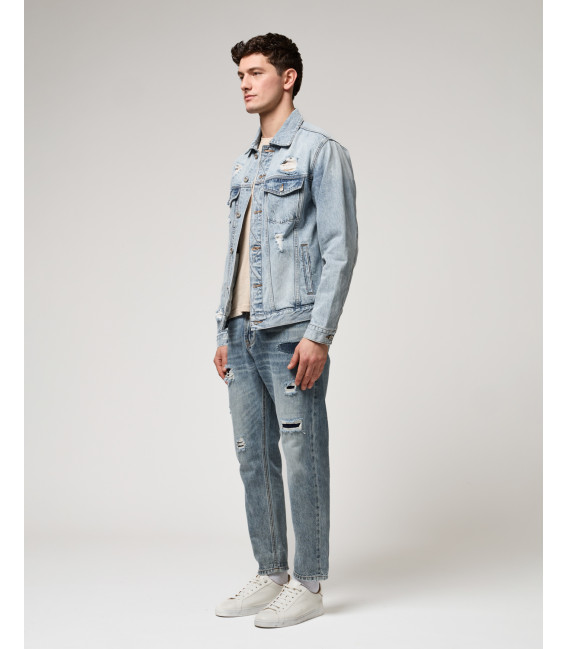 GRANT carrot fit jeans with rips and patches