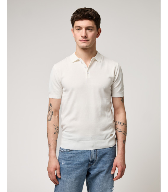 Muscle fit knitted polo shirt