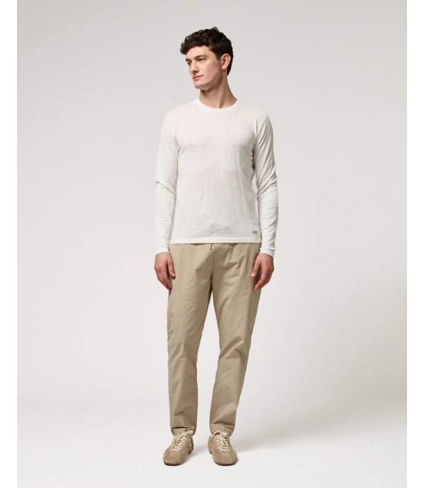 Textured round neck pullover