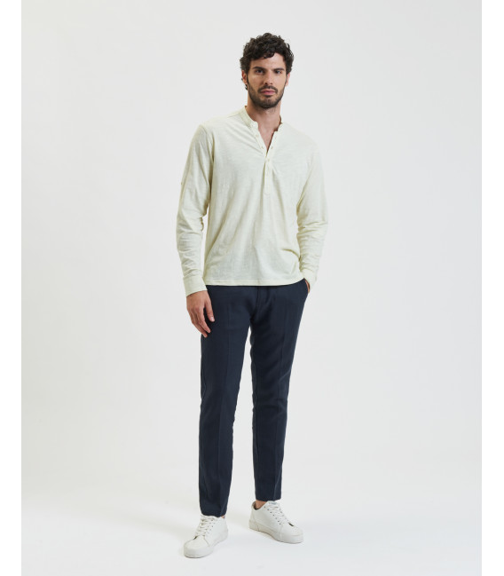 Pantalone in lino con laccio