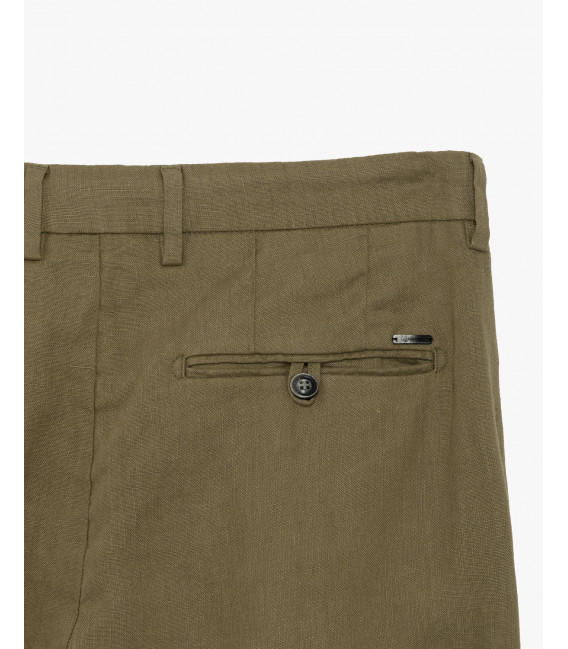 Pantalone in lino con laccio