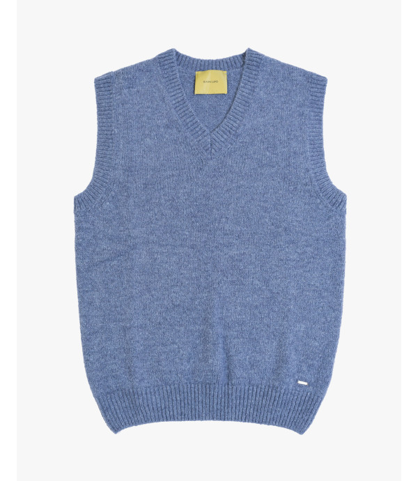 Sleeveless knit vest in wool blend
