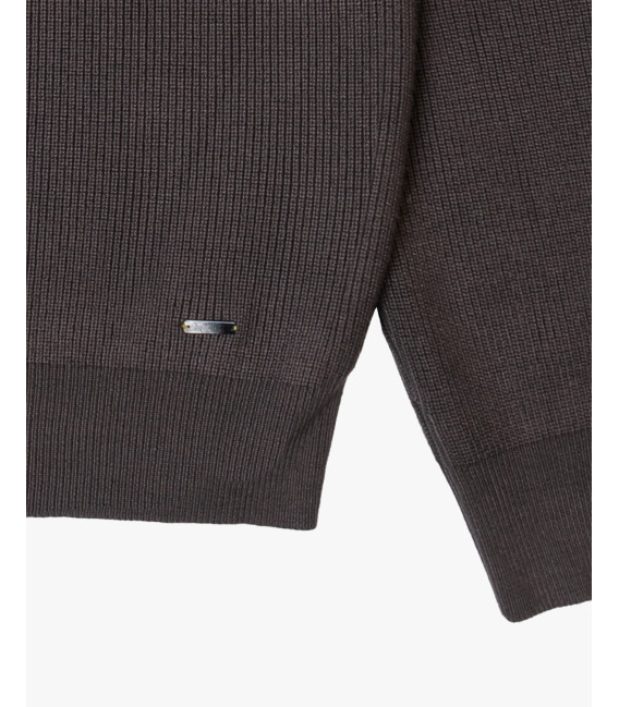 Maglia con collo a imbuto e zip