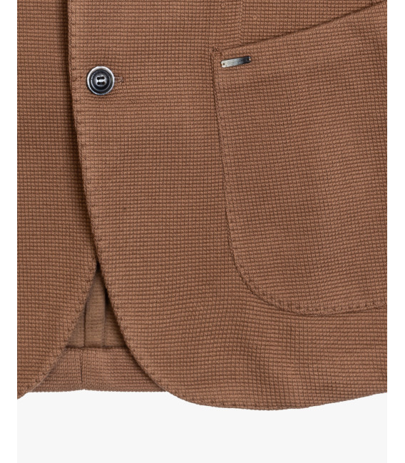 Single-breasted blazer in textured fabric
