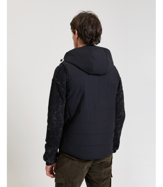 Padded vest with hood