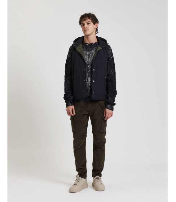 Maglione girocollo in cotone con effetto delave