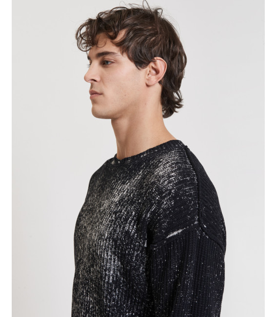 Maglione girocollo in cotone con effetto delave
