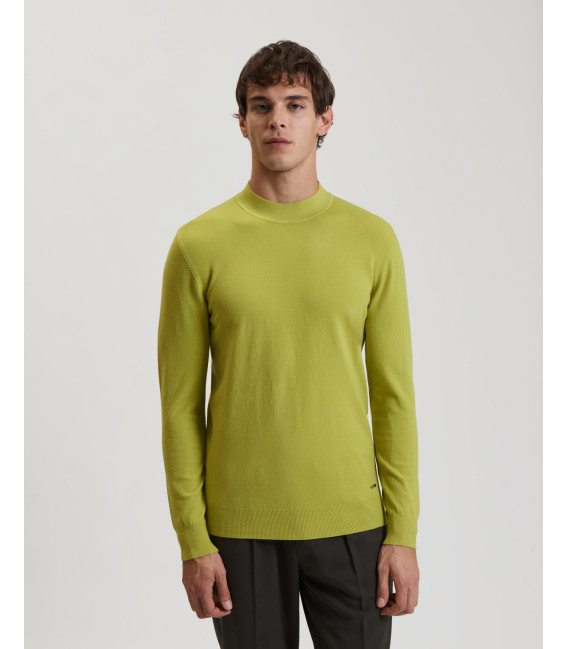 Mockneck sweater