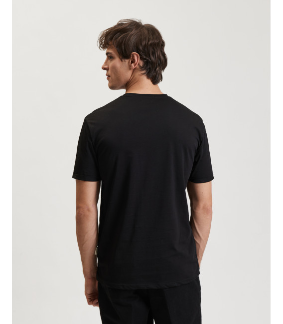 T-shirt con taschino in cotone extra fine