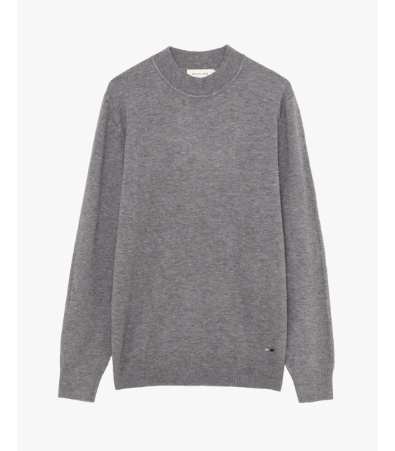 Mockneck sweater