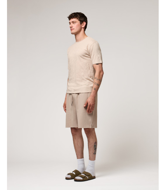 Bermuda joggers con logo ricamato