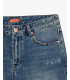 Bermuda in denim con lavaggio used e dettagli destroyed
