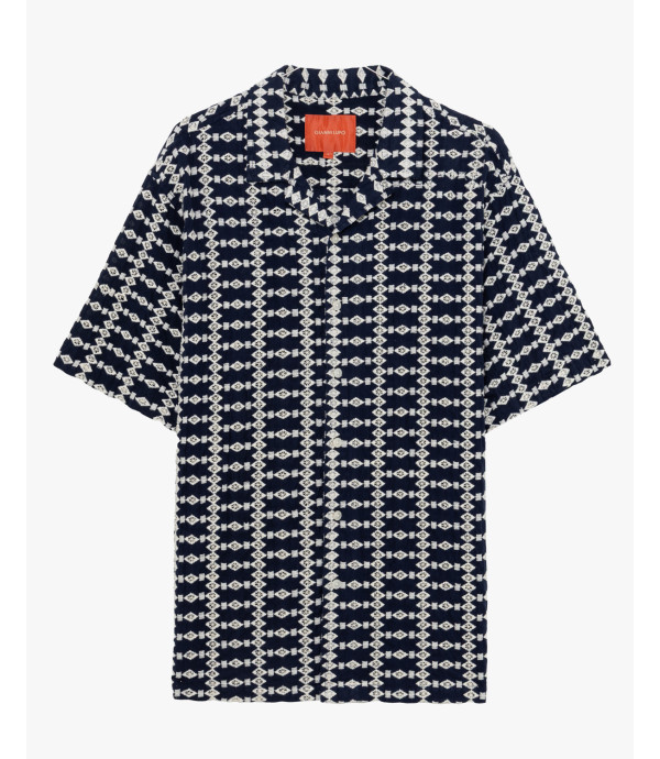 Short-sleeve shirt with embroidered pattern