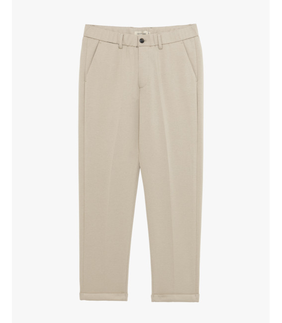 Elastic waist carrot fit trousers