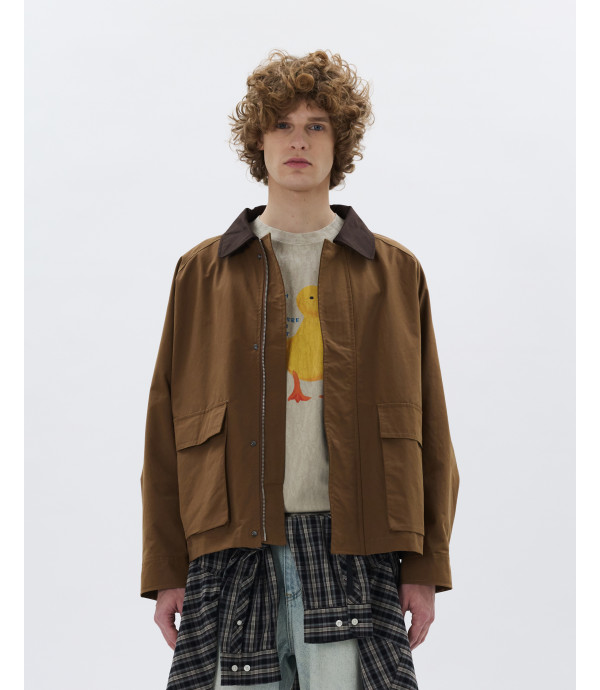 Jacket with contrast collar