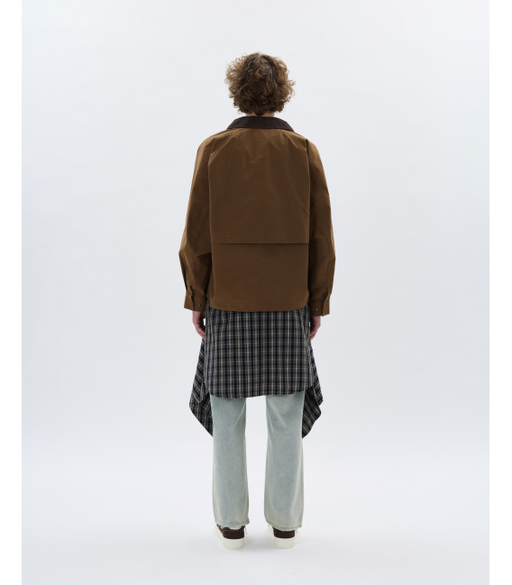 Jacket with contrast collar