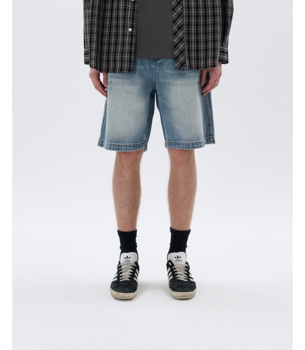 Bermuda in denim lavaggio chiaro