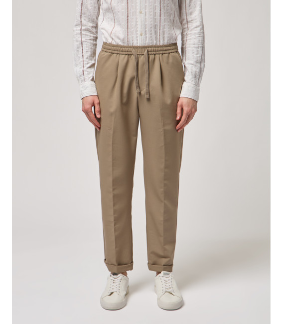 Pantaloni con laccio relaxed fit