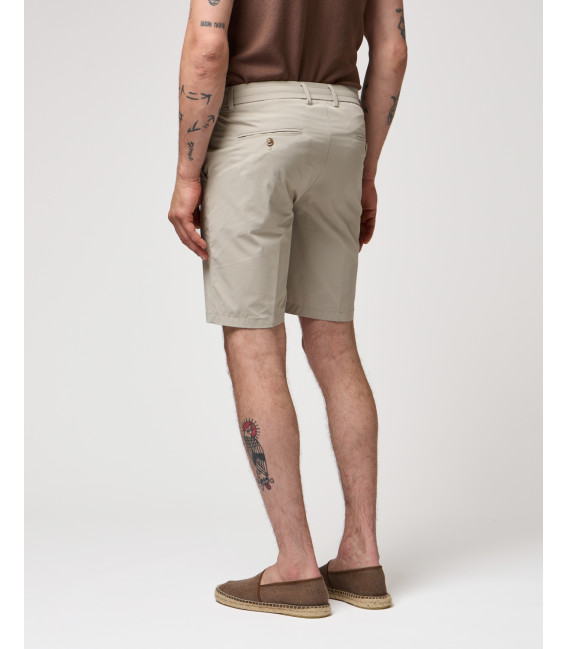 Tech fabric bermuda shorts