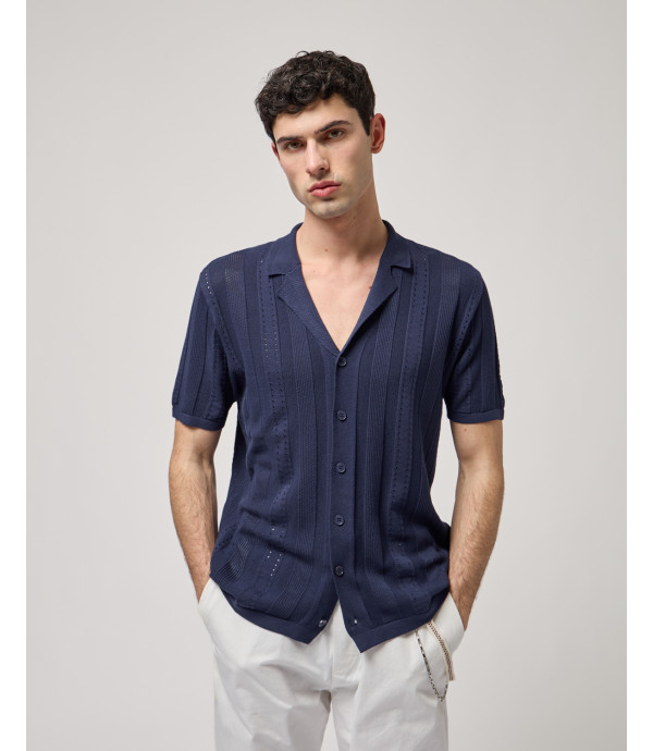 Knitted shirt with transparencies