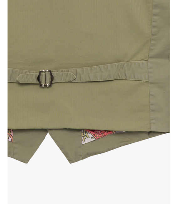 Gilet con bottoni in fantasia